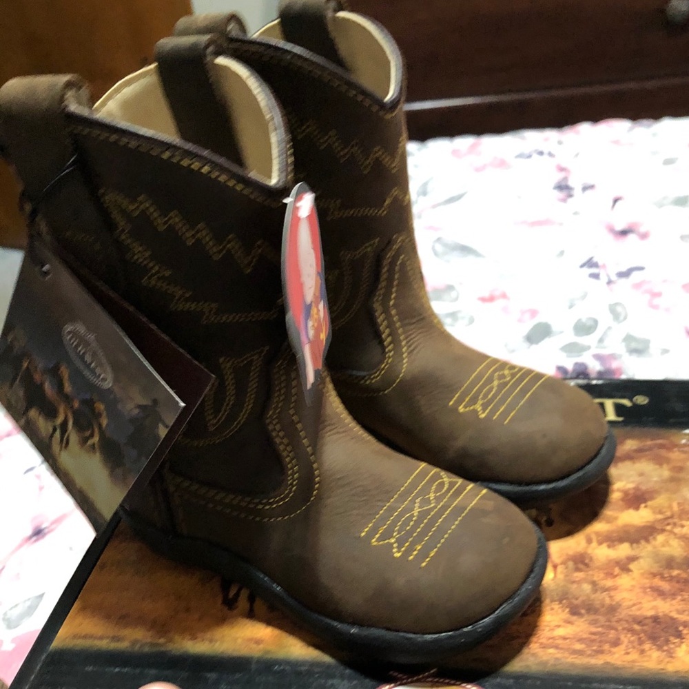 Brand new old west genuine leather boots